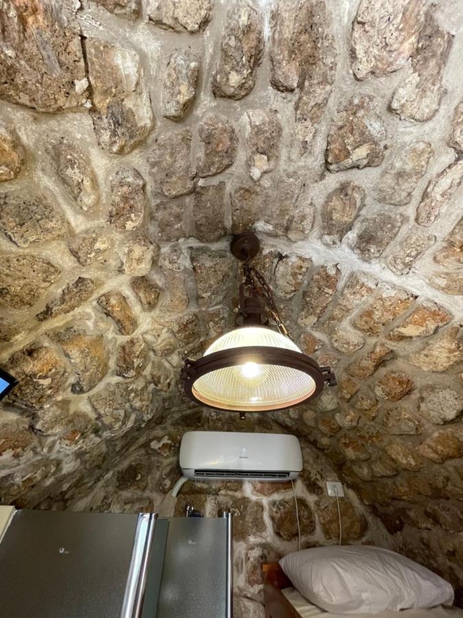 Aparthotel Hebi House Akka Zewnętrze zdjęcie