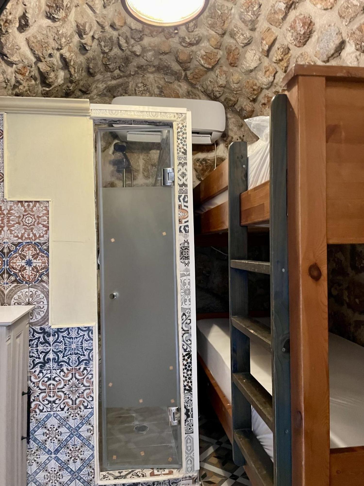 Aparthotel Hebi House Akka Zewnętrze zdjęcie
